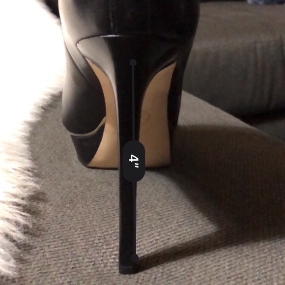 🔥 Micheal Kors Booties - Picture 6 of 6